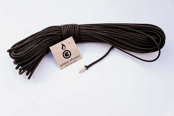 100-ft USA-made survival paracord hank rated to 550 lb with jute tinder and 20-lb fishing line inside