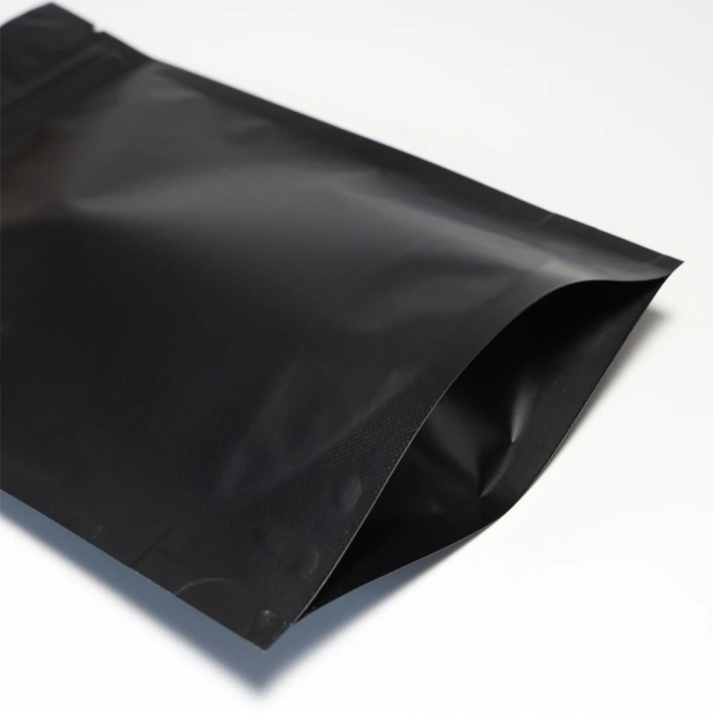 High Quality 100pcs Heat Seal Zip Lock Package Bags Aluminum Foil Mylar Tear Notch Matte Black Stand Up Bag Wholesale - BSG