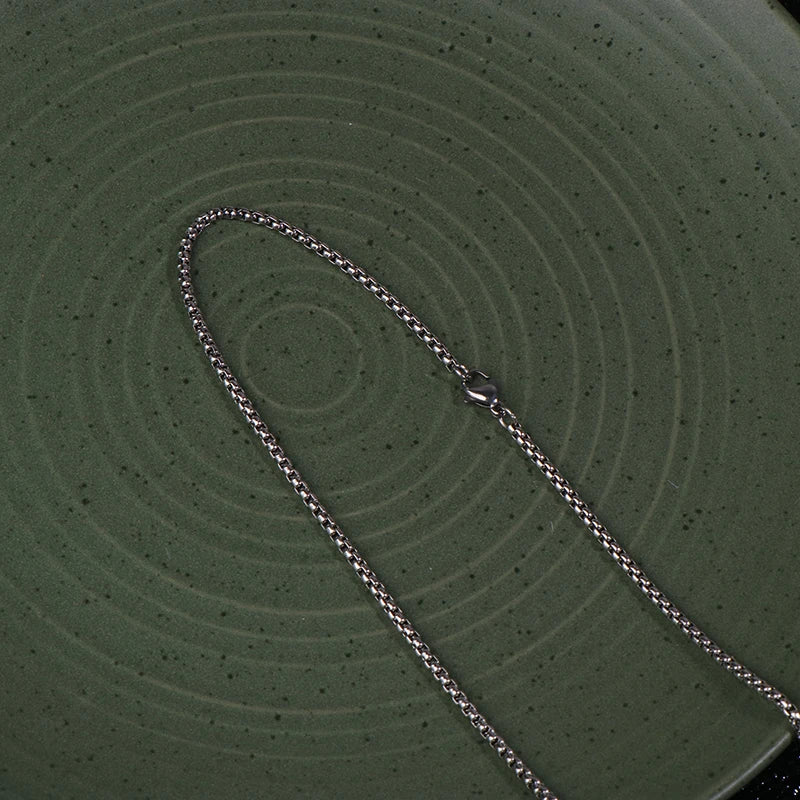 Emergency Survival Whistle – Loud Portable Whistle Keychain & Necklace