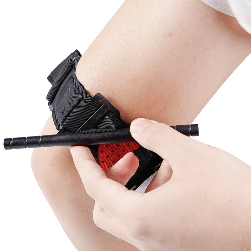 First Aid Kit Tourniquet Molle Survival Set Pouch Nursing Holder Medical Gear Scissors Bag Outdoor spinning Equipment - BSG